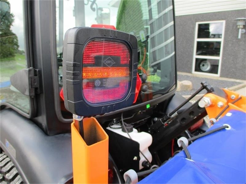 Limas SSP140 Selvlæssende og med lys - Esparcidor de sal para Vehículo municipal: foto 4 Limas SSP140 Selvlæssende og med lys - Esparcidor de sal para Vehículo municipal: foto 4