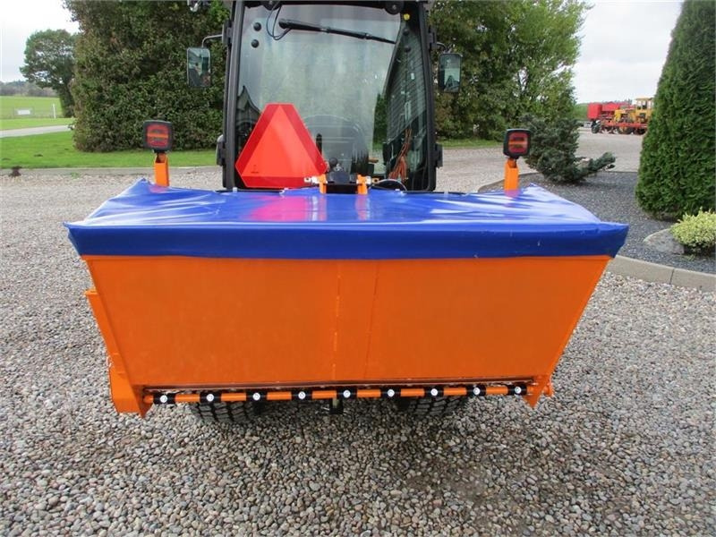 Limas SSP160 Selvlæssende og med lys - Esparcidor de sal para Vehículo municipal: foto 5 Limas SSP160 Selvlæssende og med lys - Esparcidor de sal para Vehículo municipal: foto 5