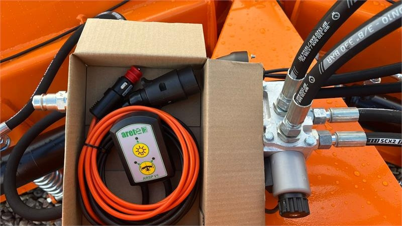 Limas Vario SHL 250 Med lys - Cuchilla quitanieves para Maquinaria agrícola: foto 2 Limas Vario SHL 250 Med lys - Cuchilla quitanieves para Maquinaria agrícola: foto 2