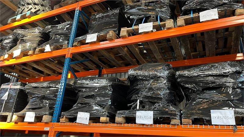 BMW Motor B57D30A Fabriks NY komplet motor - Maquinaria agrícola: foto 2 BMW Motor B57D30A Fabriks NY komplet motor - Maquinaria agrícola: foto 2