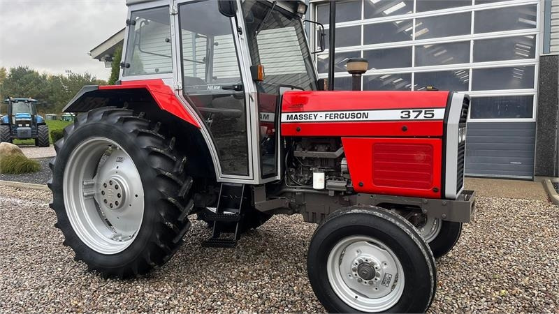 Massey Ferguson 375 DEN ER SOM NY! Hi-Line model med fyldt service - Tractor: foto 5 Massey Ferguson 375 DEN ER SOM NY! Hi-Line model med fyldt service - Tractor: foto 5