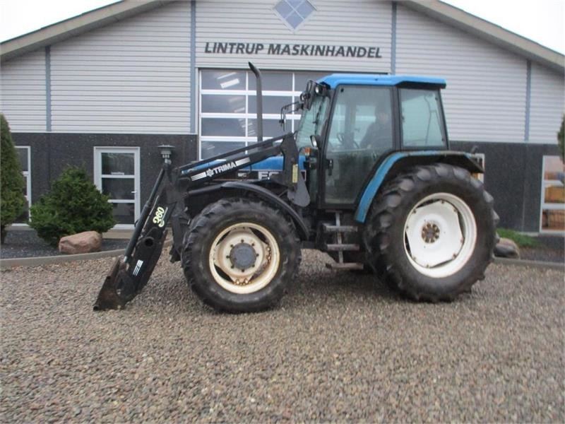 New Holland 7740 SLE Turbo Med frontlæsser og frontlift. - Tractor: foto 1 New Holland 7740 SLE Turbo Med frontlæsser og frontlift. - Tractor: foto 1