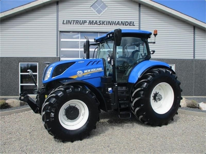 New Holland T7.230 AutoCommand, meget velholdt traktor - Tractor: foto 1 New Holland T7.230 AutoCommand, meget velholdt traktor - Tractor: foto 1