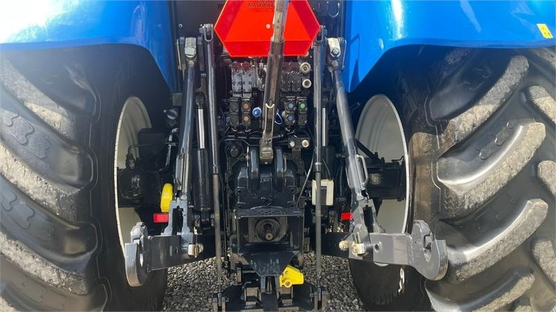 New Holland T7.270 AC med frontlift og frontlæsser - Tractor: foto 5 New Holland T7.270 AC med frontlift og frontlæsser - Tractor: foto 5