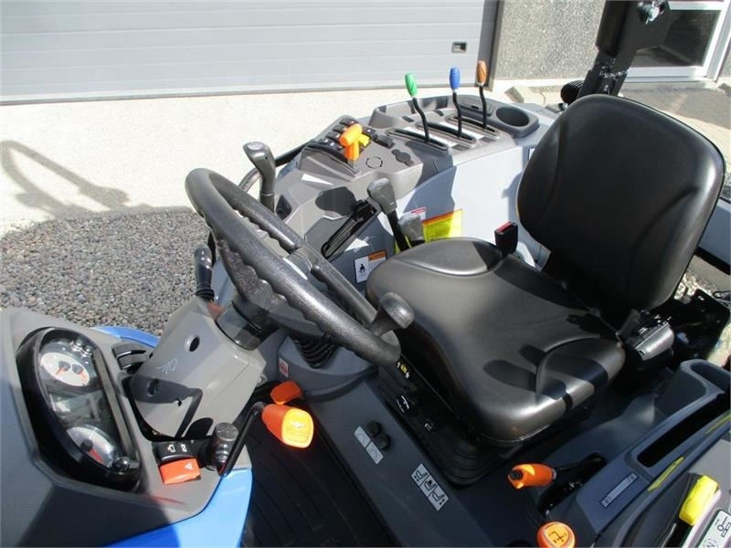 Solis 50 Med vendegear. Mulighed for leje også med forkø - Tractor: foto 4 Solis 50 Med vendegear. Mulighed for leje også med forkø - Tractor: foto 4