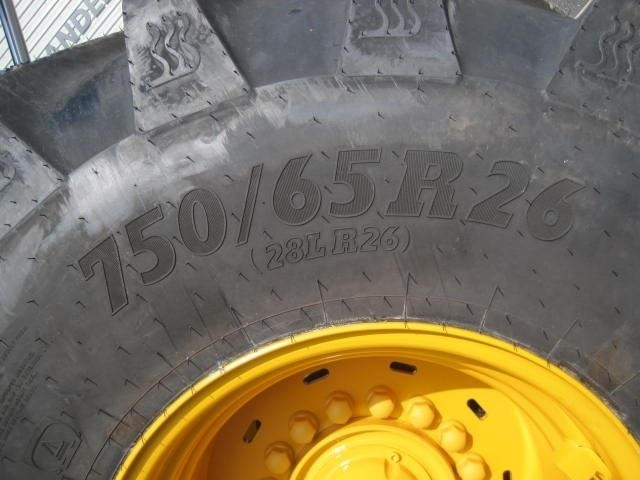 Volvo 750/65R26 Traktor hjul - Cargadora de ruedas: foto 3 Volvo 750/65R26 Traktor hjul - Cargadora de ruedas: foto 3