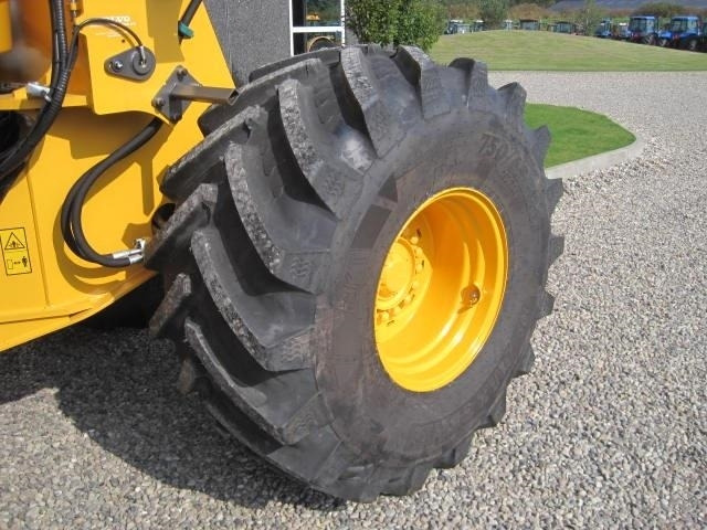 Volvo 750/65R26 Traktor hjul - Cargadora de ruedas: foto 2 Volvo 750/65R26 Traktor hjul - Cargadora de ruedas: foto 2