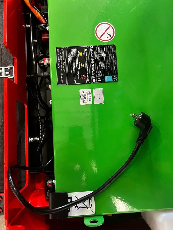 Carretilla elevadora eléctrica EP EQUIPMENT EFL181: foto 13