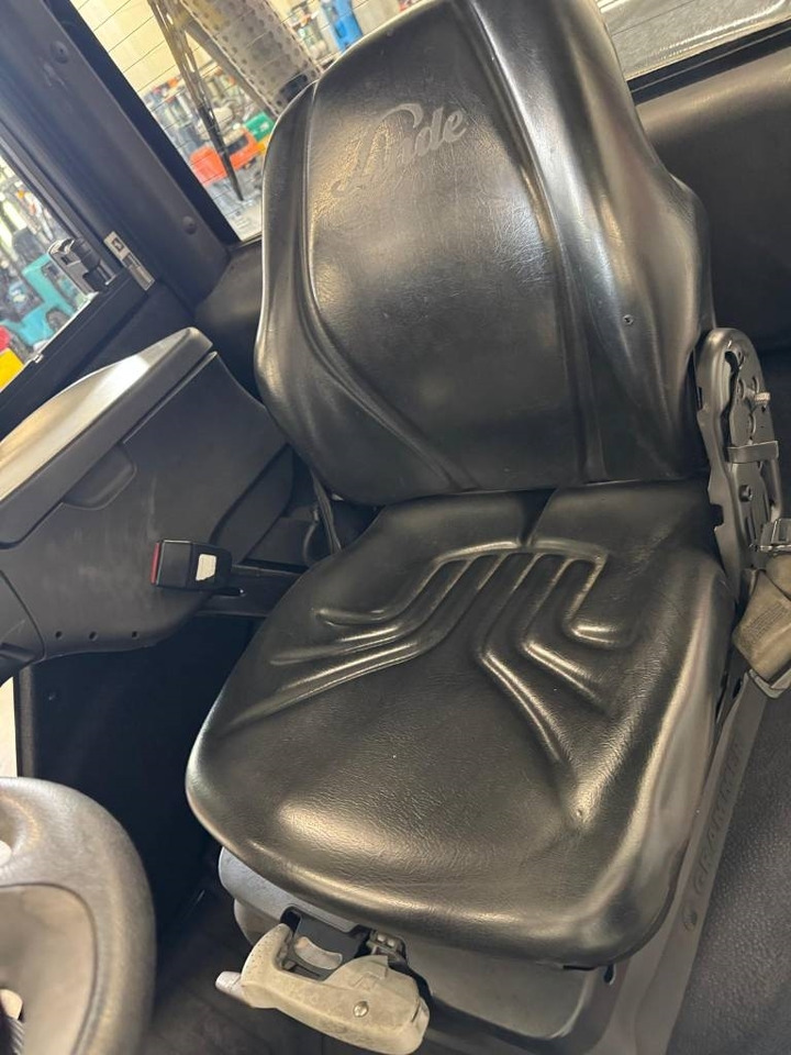 Linde 10768 H20T-02/600 - Carretilla elevadora de gas: foto 5 Linde 10768 H20T-02/600 - Carretilla elevadora de gas: foto 5