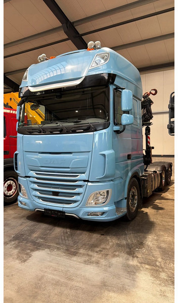 DAF XF 530 FTN CRANE/GRUE/KRAN FASSI 54 TM!! - Cabeza tractora: foto 1 DAF XF 530 FTN CRANE/GRUE/KRAN FASSI 54 TM!! - Cabeza tractora: foto 1