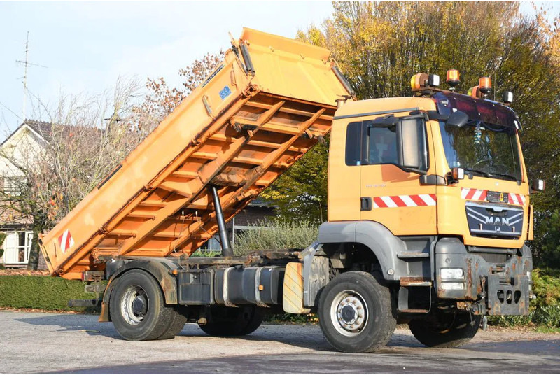 MAN TGS 18.320 AK!!4X4!! KIPPER MEILLER!!KOMMUNAL LKW!!KLIMA - Camión volquete: foto 3 MAN TGS 18.320 AK!!4X4!! KIPPER MEILLER!!KOMMUNAL LKW!!KLIMA - Camión volquete: foto 3