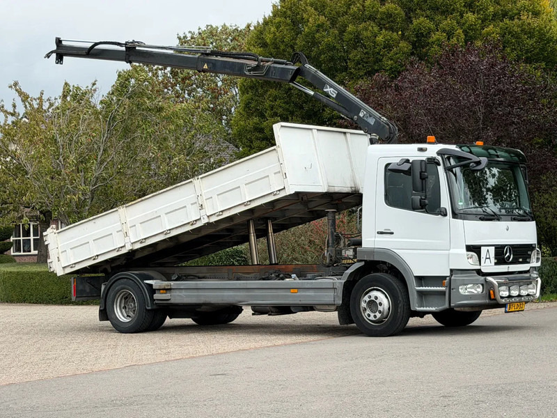 Mercedes-Benz Atego 1218 KRAAN/KIPPER!!MANUELL!! - Camión volquete, Camión grúa: foto 4 Mercedes-Benz Atego 1218 KRAAN/KIPPER!!MANUELL!! - Camión volquete, Camión grúa: foto 4