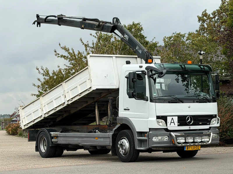 Mercedes-Benz Atego 1218 KRAAN/KIPPER!!MANUELL!! - Camión volquete, Camión grúa: foto 1 Mercedes-Benz Atego 1218 KRAAN/KIPPER!!MANUELL!! - Camión volquete, Camión grúa: foto 1