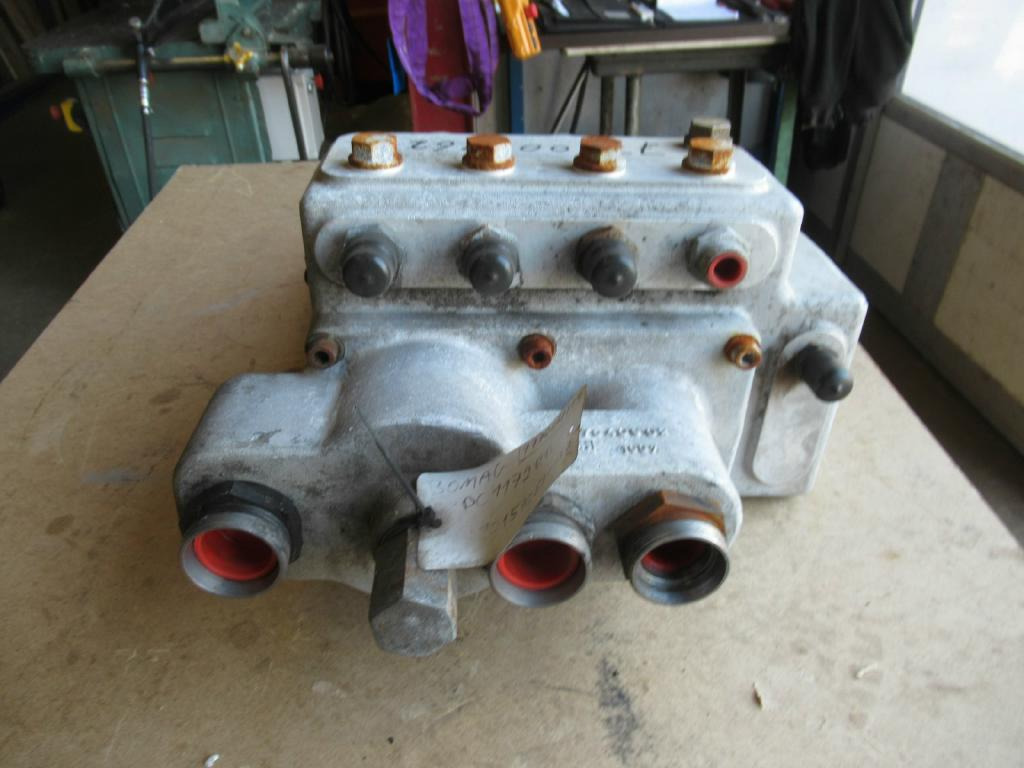 Bomag BC1172RB - - Filtro de aceite para Maquinaria de construcción: foto 2 Bomag BC1172RB - - Filtro de aceite para Maquinaria de construcción: foto 2