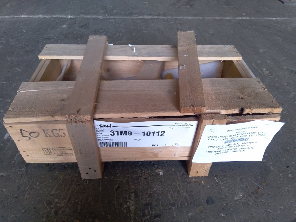 Case 31M9-10112 - 31M9-10120 - Válvula hidráulica para Maquinaria de construcción: foto 2 Case 31M9-10112 - 31M9-10120 - Válvula hidráulica para Maquinaria de construcción: foto 2