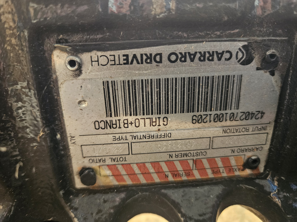 Case 48028549 - 47435632 - Eje delantero para Maquinaria de construcción: foto 2 Case 48028549 - 47435632 - Eje delantero para Maquinaria de construcción: foto 2