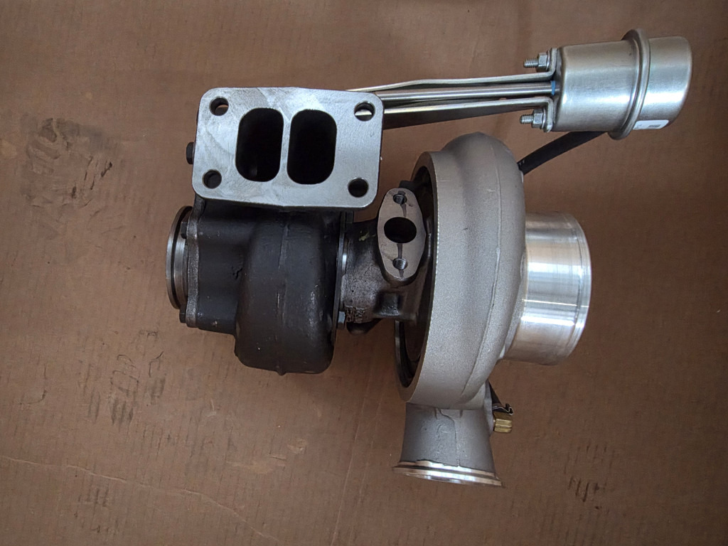 Case 504380015 - Turbocompresor para Maquinaria de construcción: foto 5 Case 504380015 - Turbocompresor para Maquinaria de construcción: foto 5