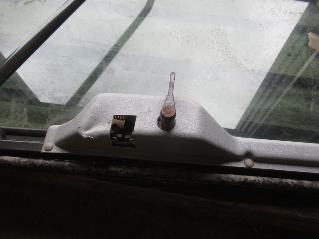 Case 75313426 - Puerta y piezas para Maquinaria de construcción: foto 3 Case 75313426 - Puerta y piezas para Maquinaria de construcción: foto 3