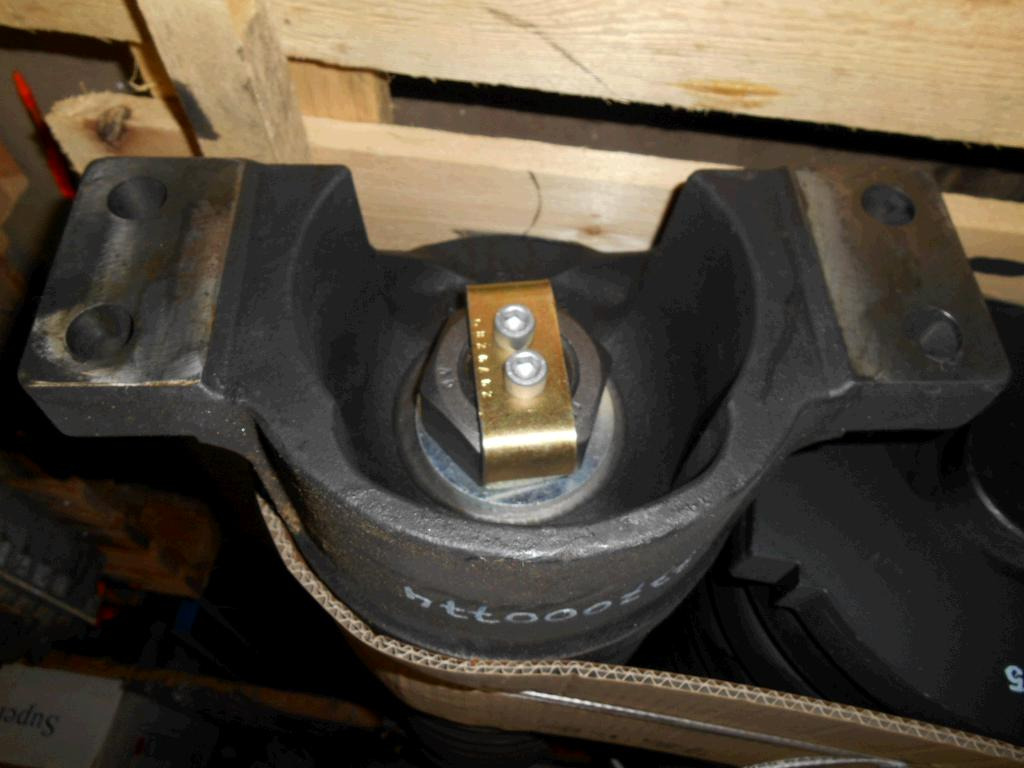 Caterpillar 2979275 - Oruga para Maquinaria de construcción: foto 3 Caterpillar 2979275 - Oruga para Maquinaria de construcción: foto 3