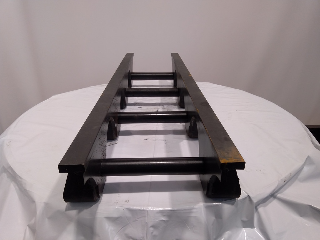 Caterpillar 3241003 - 3241004 - Oruga para Maquinaria de construcción: foto 2 Caterpillar 3241003 - 3241004 - Oruga para Maquinaria de construcción: foto 2