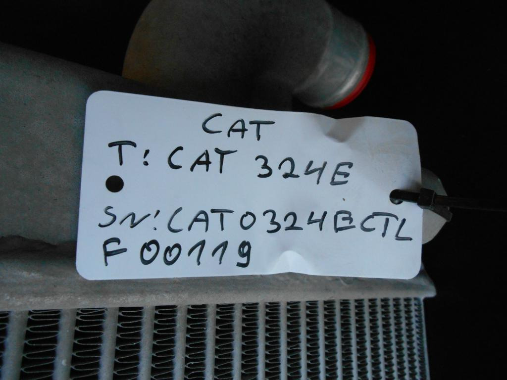 Caterpillar 3477611 - - Intercooler para Maquinaria de construcción: foto 3 Caterpillar 3477611 - - Intercooler para Maquinaria de construcción: foto 3