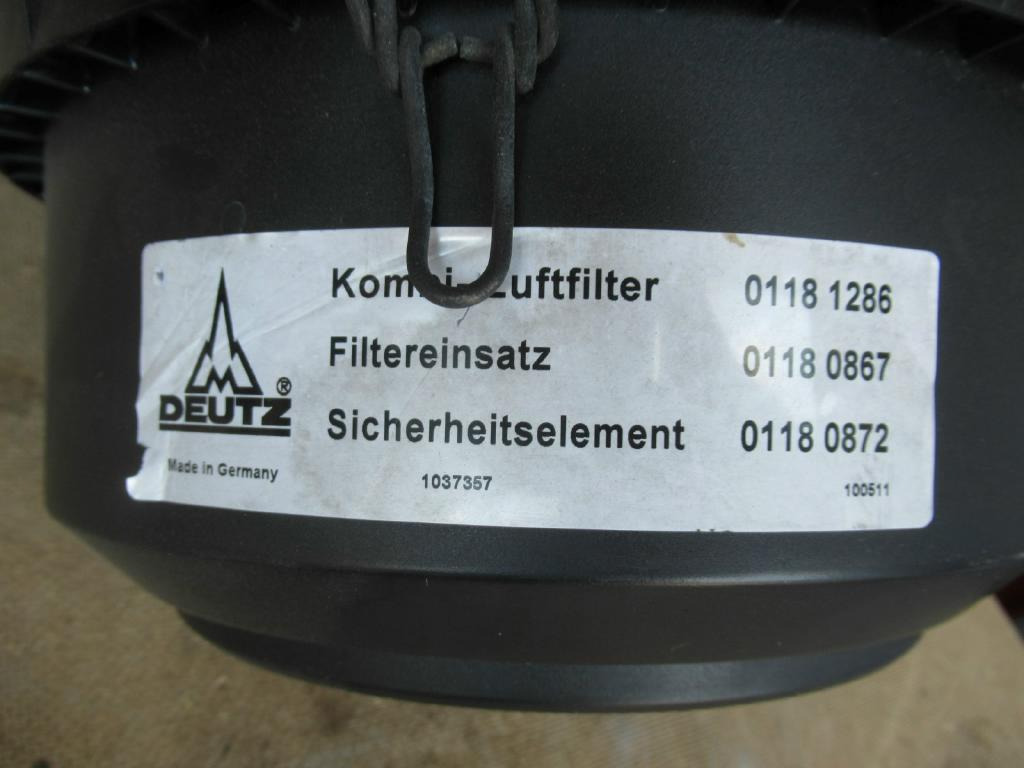 Deutz Unknown - - Filtro de aire para Maquinaria de construcción: foto 5 Deutz Unknown - - Filtro de aire para Maquinaria de construcción: foto 5