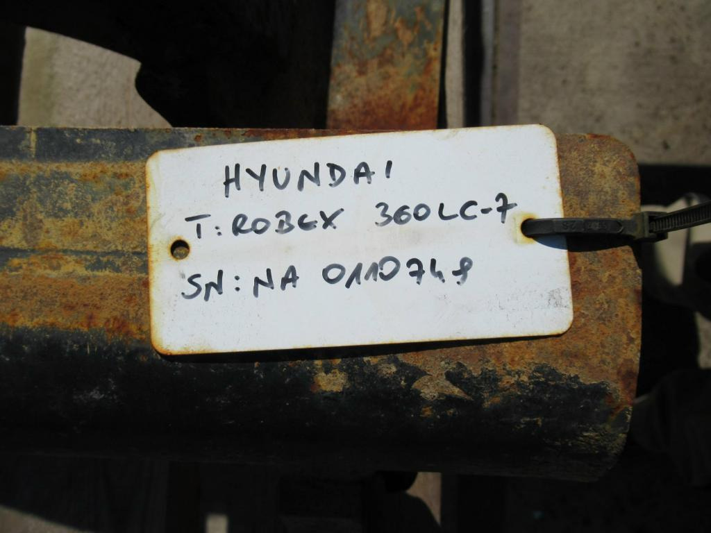 Hyundai 81EH-30010 - Oruga para Excavadora de cadenas: foto 4 Hyundai 81EH-30010 - Oruga para Excavadora de cadenas: foto 4