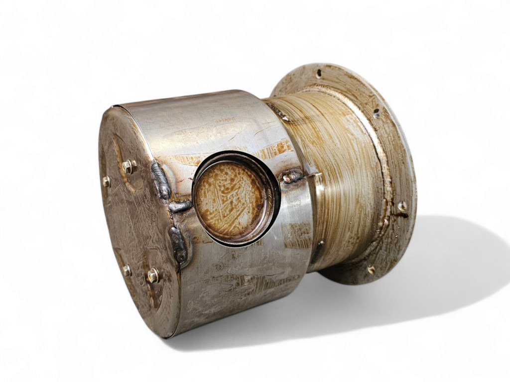 Kobelco VA32K3402011 - Convertidor catalítico para Maquinaria de construcción: foto 2 Kobelco VA32K3402011 - Convertidor catalítico para Maquinaria de construcción: foto 2