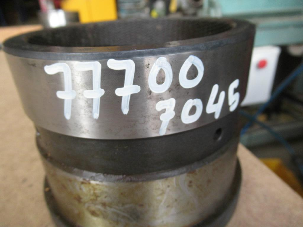 Liebherr 9388873 001 - - Pistones/ Anillos/ Bujes para Maquinaria de construcción: foto 4 Liebherr 9388873 001 - - Pistones/ Anillos/ Bujes para Maquinaria de construcción: foto 4