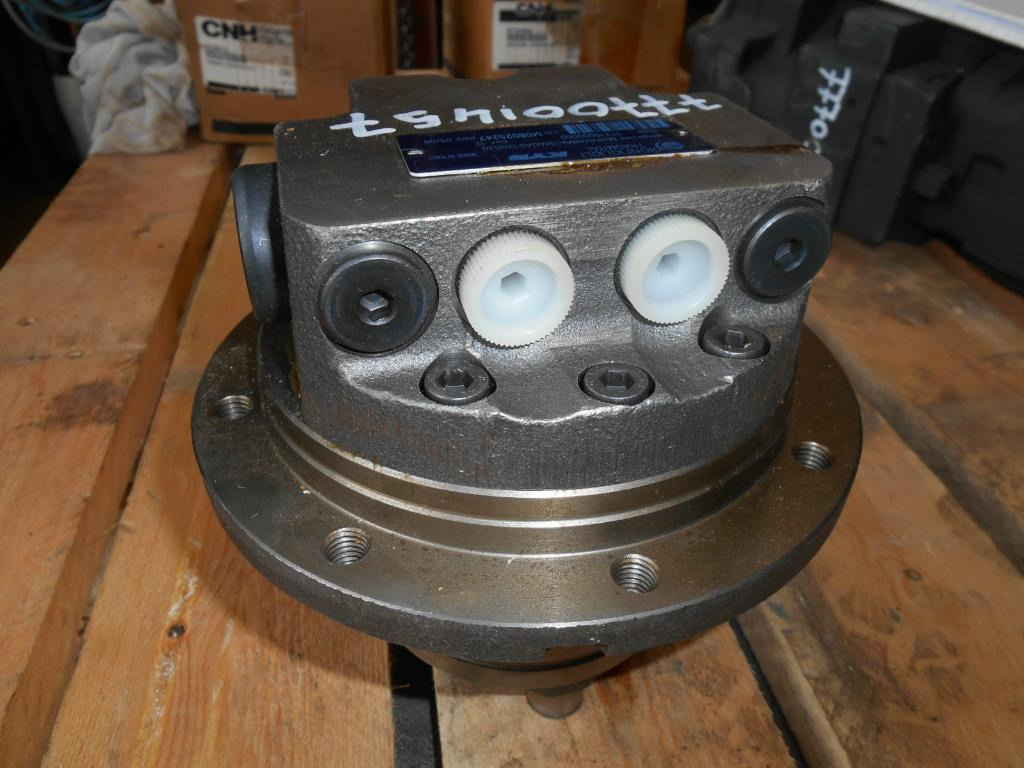 New Holland 87737549 - Motor hidráulico para Maquinaria de construcción: foto 4 New Holland 87737549 - Motor hidráulico para Maquinaria de construcción: foto 4