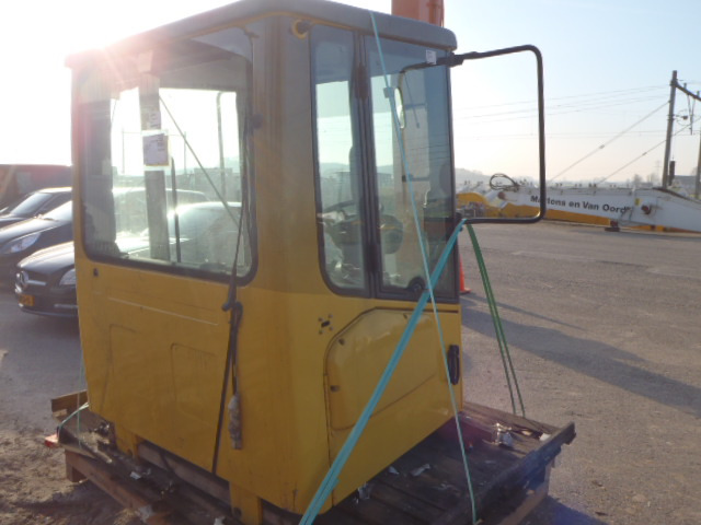 New Holland LW - 76054395 - Cabina para Maquinaria de construcción: foto 3 New Holland LW - 76054395 - Cabina para Maquinaria de construcción: foto 3