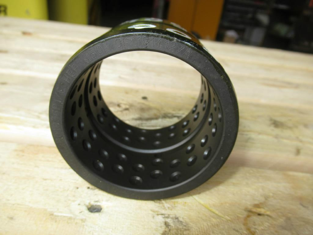 New Holland YN12B01836P1 - YN12B01614P1 - Pistones/ Anillos/ Bujes para Maquinaria de construcción: foto 2 New Holland YN12B01836P1 - YN12B01614P1 - Pistones/ Anillos/ Bujes para Maquinaria de construcción: foto 2