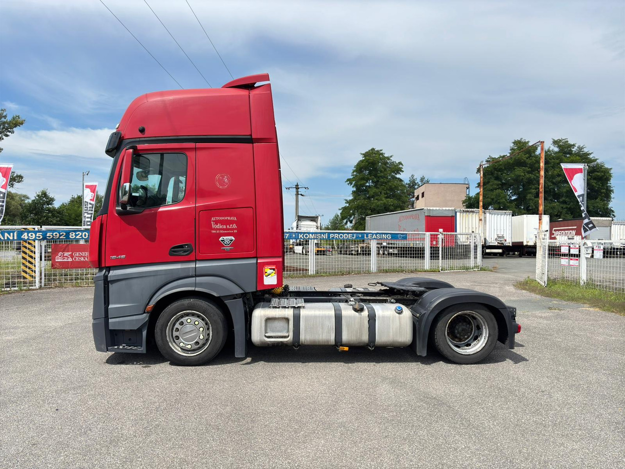 Mercedes-Benz Actros 1845 - Cabeza tractora: foto 5 Mercedes-Benz Actros 1845 - Cabeza tractora: foto 5
