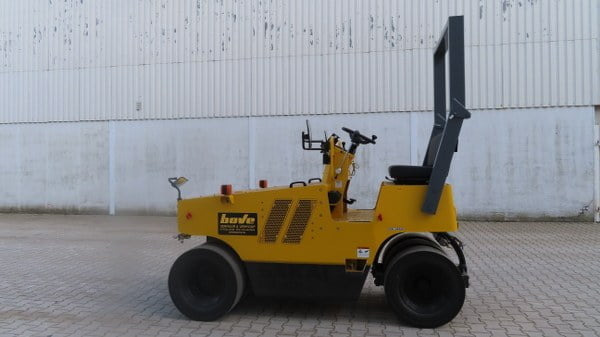Sakai TS 160-2 - Rodillo de neumáticos: foto 5 Sakai TS 160-2 - Rodillo de neumáticos: foto 5