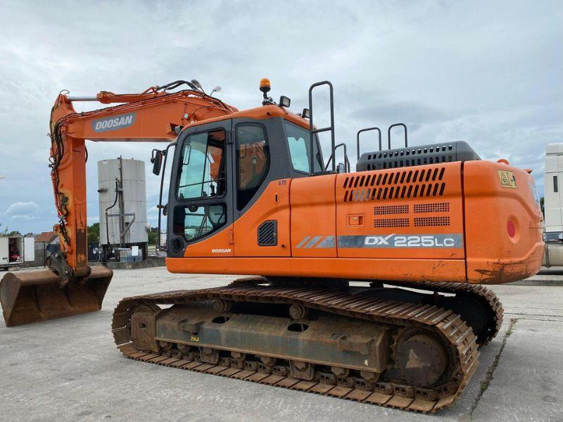 Doosan DX 225 LC - Excavadora de cadenas: foto 2 Doosan DX 225 LC - Excavadora de cadenas: foto 2