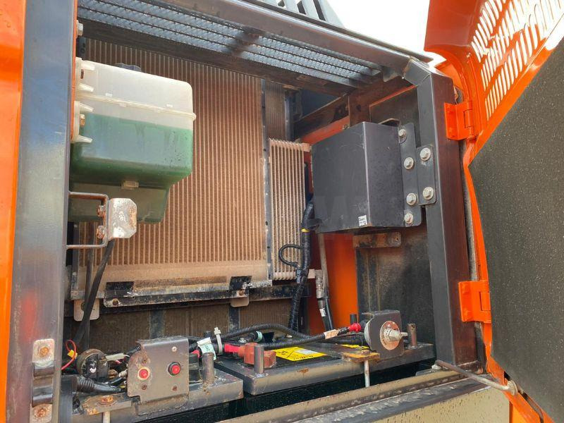 Doosan DX300LC - Excavadora de cadenas: foto 4 Doosan DX300LC - Excavadora de cadenas: foto 4