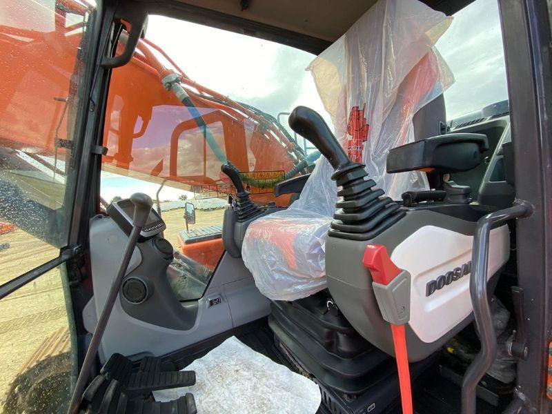 Doosan DX300LC - Excavadora de cadenas: foto 5 Doosan DX300LC - Excavadora de cadenas: foto 5