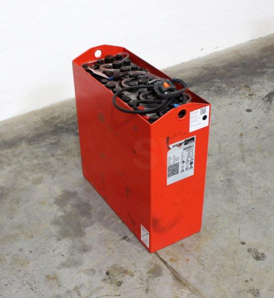 GRUMA 24 Volt 2 PzB 225 Ah - Acumulador: foto 1 GRUMA 24 Volt 2 PzB 225 Ah - Acumulador: foto 1