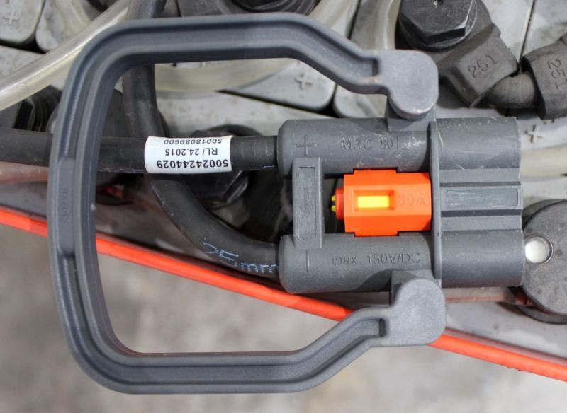 GRUMA 24 Volt 3 PzB 225 Ah - Acumulador: foto 4 GRUMA 24 Volt 3 PzB 225 Ah - Acumulador: foto 4