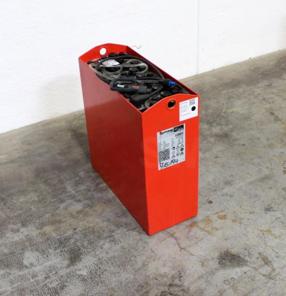GRUMA 24 Volt 3 PzB 225 Ah - Acumulador: foto 1 GRUMA 24 Volt 3 PzB 225 Ah - Acumulador: foto 1
