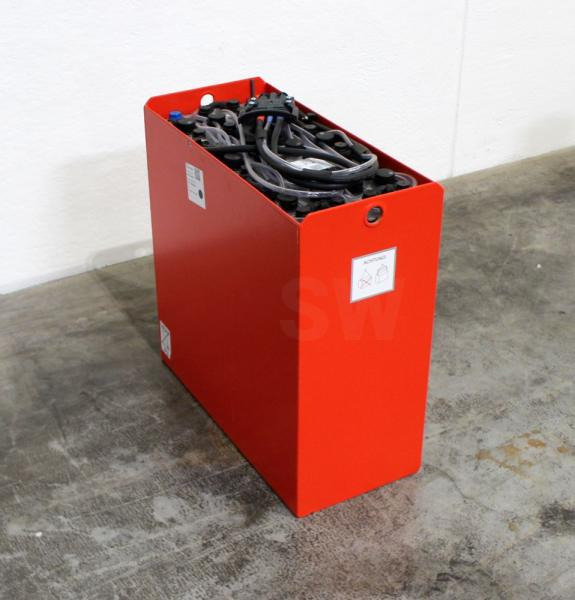 GRUMA 24 Volt 3 PzS 375 Ah - Acumulador: foto 1 GRUMA 24 Volt 3 PzS 375 Ah - Acumulador: foto 1
