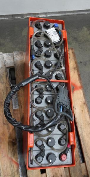 GRUMA 24 Volt 3 PzS 375 Ah - Acumulador para Equipo de manutención: foto 3 GRUMA 24 Volt 3 PzS 375 Ah - Acumulador para Equipo de manutención: foto 3