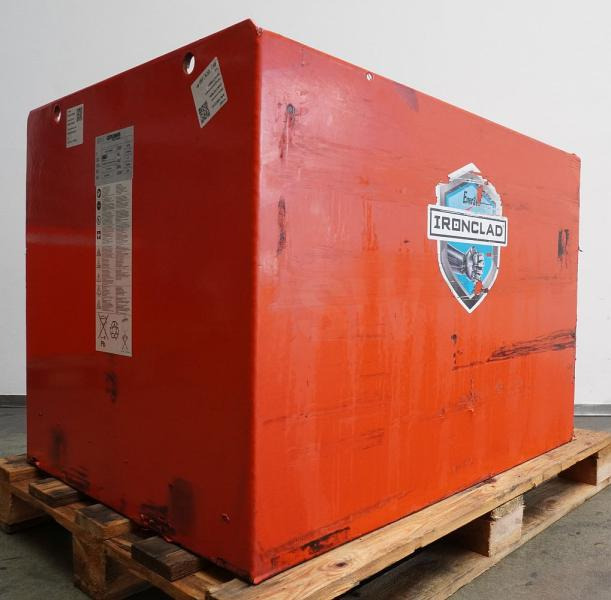 GRUMA 80 Volt 5 PzQ 860 Ah - Acumulador: foto 1 GRUMA 80 Volt 5 PzQ 860 Ah - Acumulador: foto 1