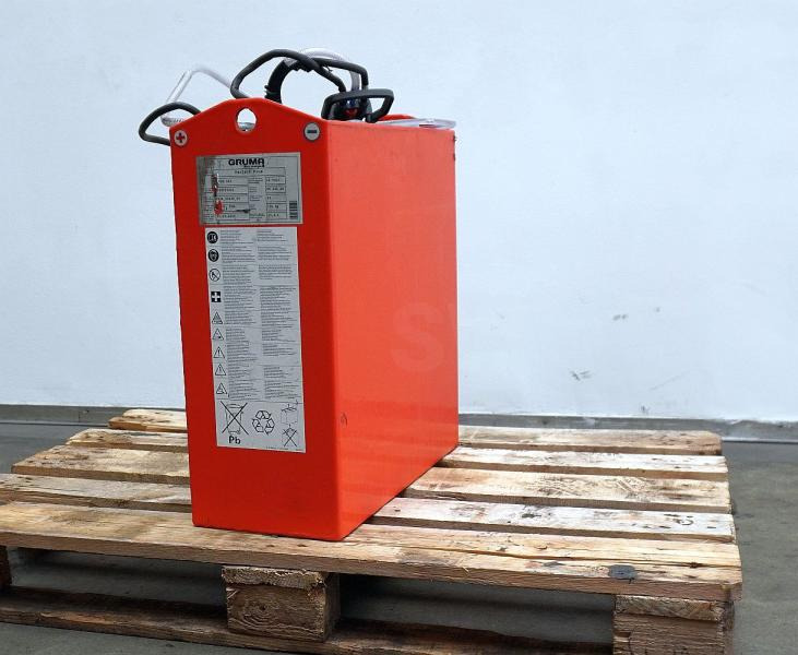 HAWKER 24 Volt 3 PzB 225 Ah - Acumulador: foto 2 HAWKER 24 Volt 3 PzB 225 Ah - Acumulador: foto 2