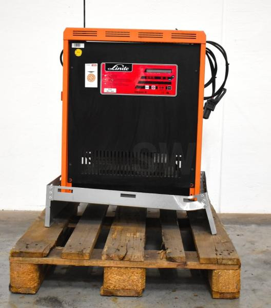 INDUSTRIE AUTOMATION intronic B puls D 48V/90A - Acumulador: foto 3 INDUSTRIE AUTOMATION intronic B puls D 48V/90A - Acumulador: foto 3