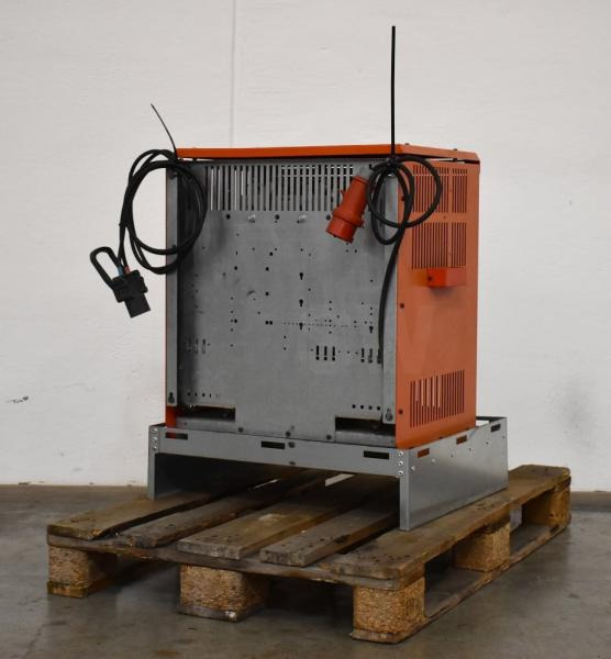 INDUSTRIE AUTOMATION intronic B puls D 48V/90A - Acumulador: foto 2 INDUSTRIE AUTOMATION intronic B puls D 48V/90A - Acumulador: foto 2