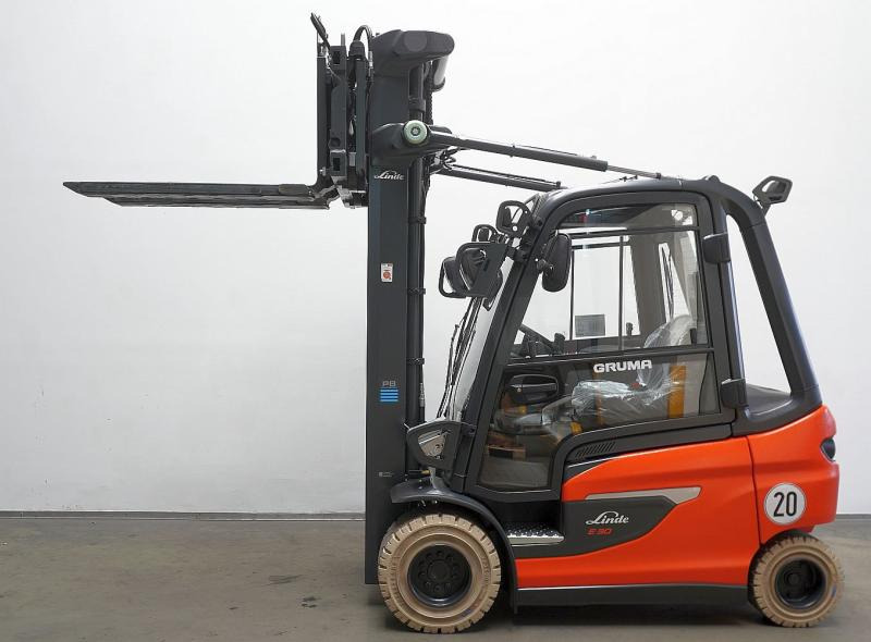 Linde E 30 1252 - Carretilla elevadora eléctrica: foto 4 Linde E 30 1252 - Carretilla elevadora eléctrica: foto 4