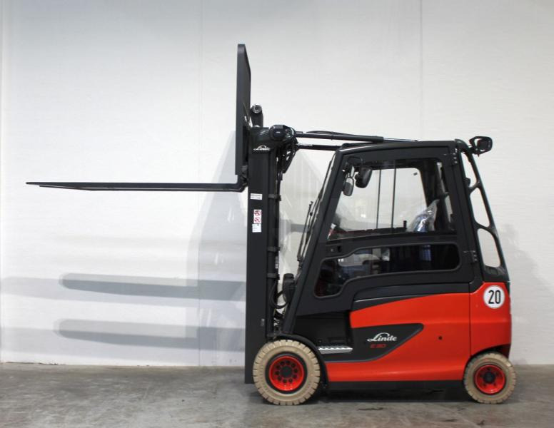 Linde E 30/600 HL 387 - Carretilla elevadora eléctrica: foto 3 Linde E 30/600 HL 387 - Carretilla elevadora eléctrica: foto 3