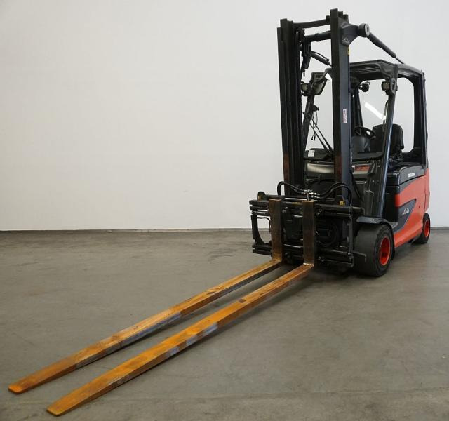 Carretilla elevadora eléctrica Linde E 30/600 HL 387: foto 1