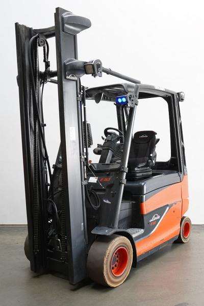 Linde E 30/600 HL 387 - Carretilla elevadora eléctrica: foto 4 Linde E 30/600 HL 387 - Carretilla elevadora eléctrica: foto 4